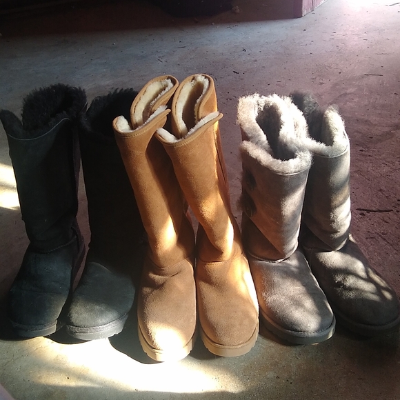 Australia Ugg boots 3 button, 3 pair package for sale: $350.00 valued: $650.00 - Picture 2 of 2